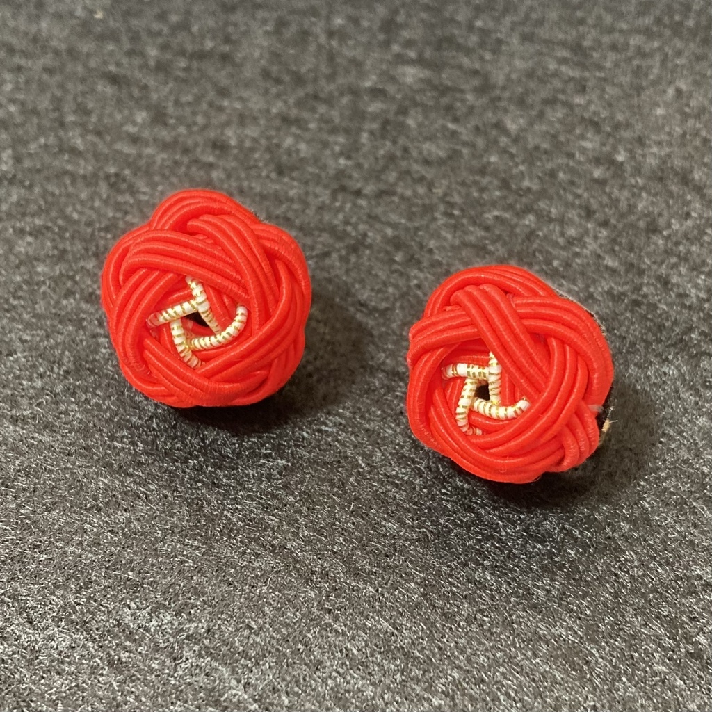 赤い薔薇の水引ピアス•イヤリング