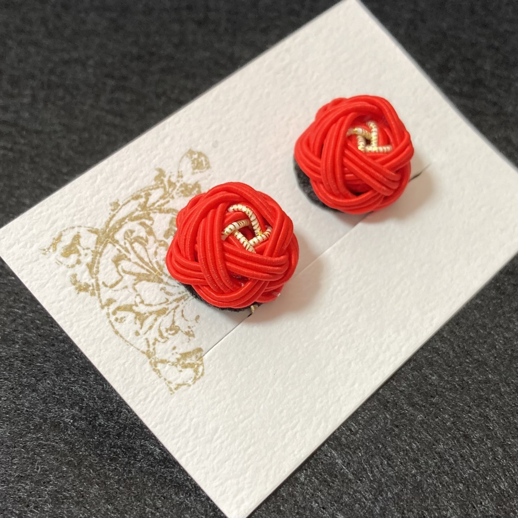 赤い薔薇の水引ピアス•イヤリング