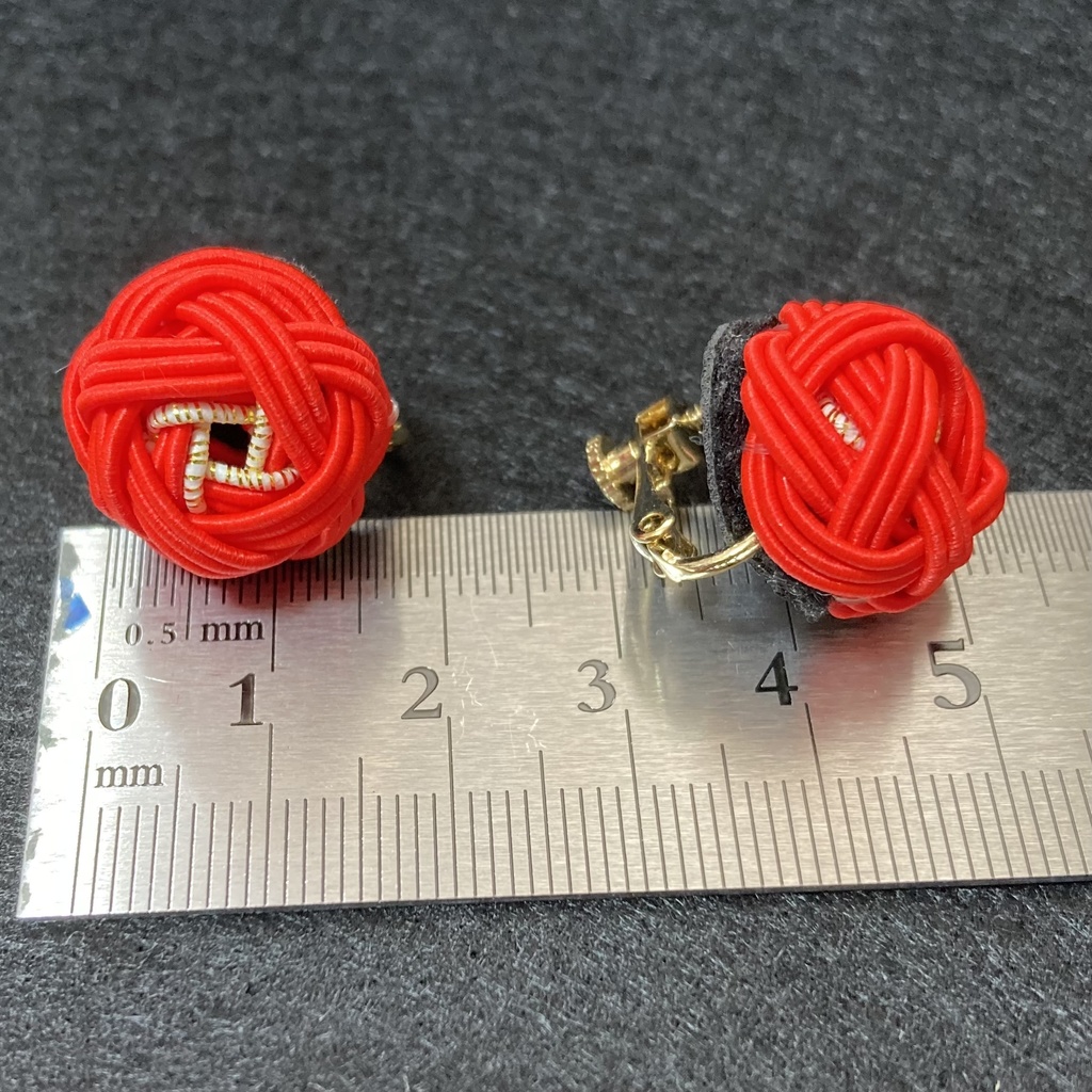 赤い薔薇の水引ピアス•イヤリング