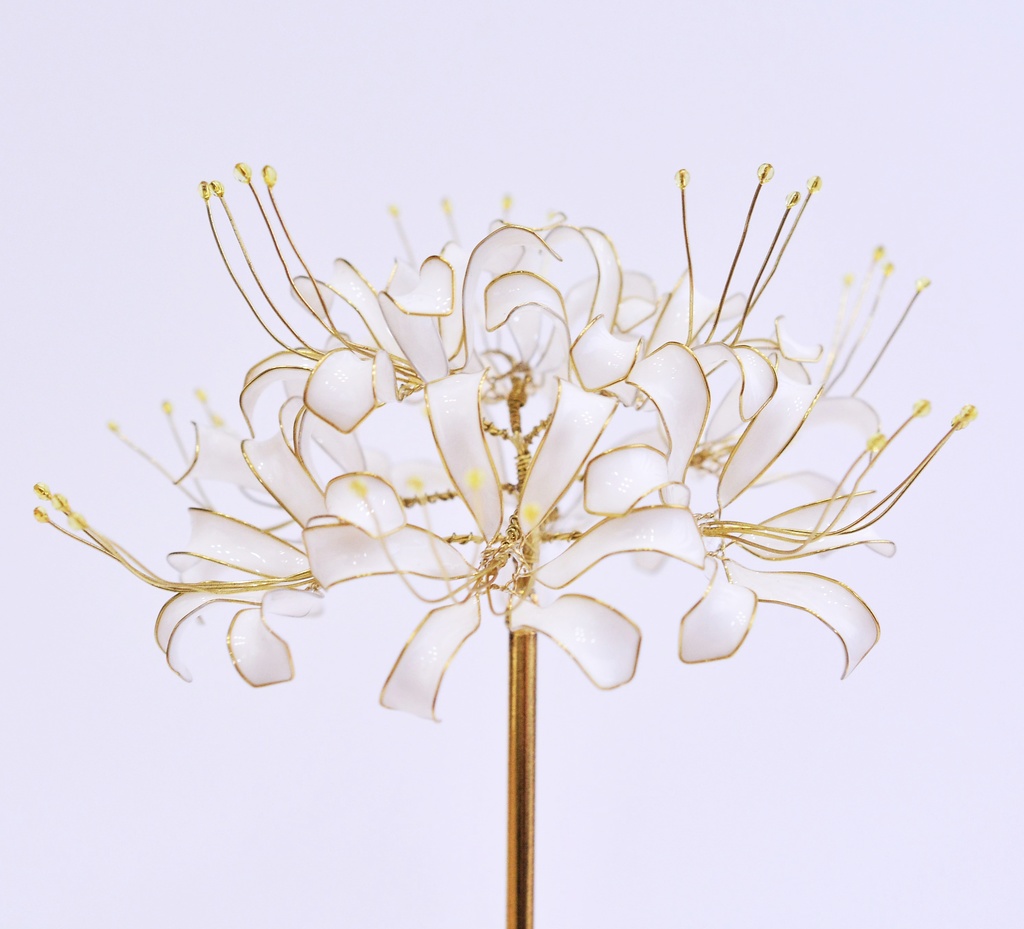 白い彼岸花のかんざし*ヘアクリップに変更可能