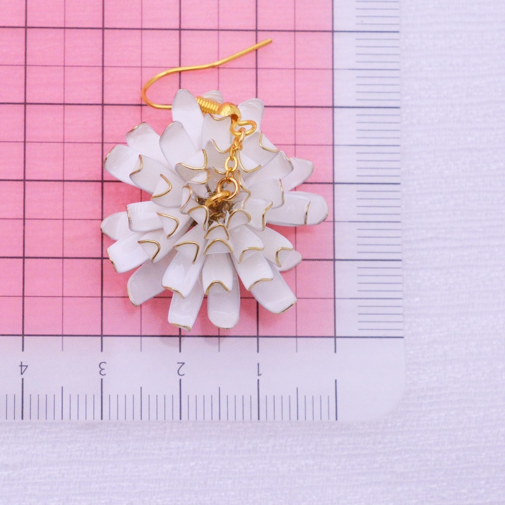白菊のピアス*イヤリング*