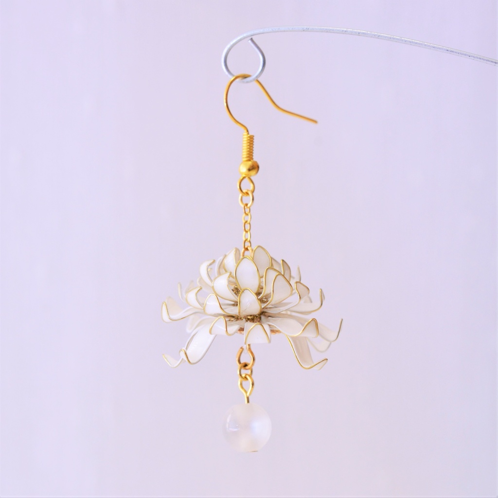 白菊のピアス*イヤリング*
