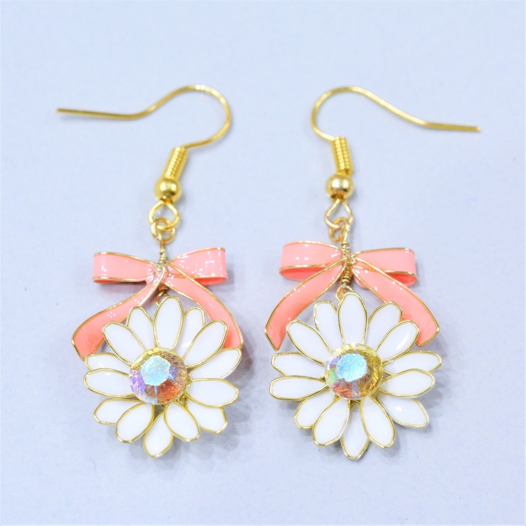 冬の花ノースポールピアス*イヤリング