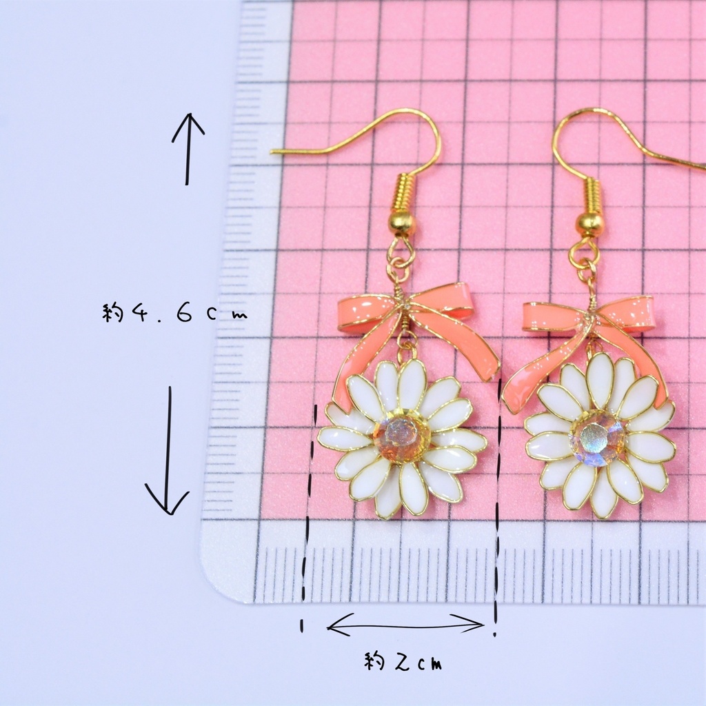 冬の花ノースポールピアス*イヤリング