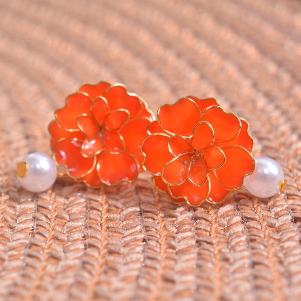 真夏のマリーゴールドピアス&イヤリング