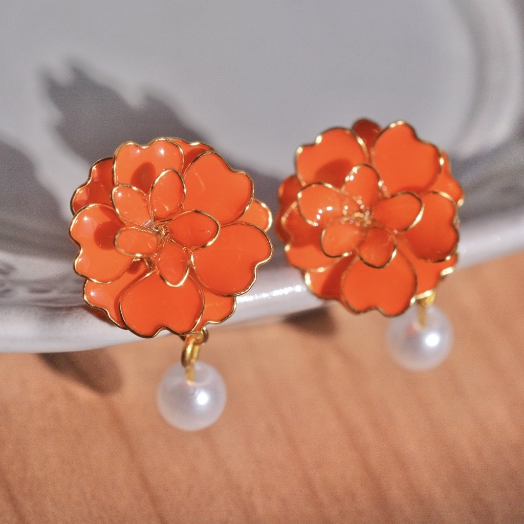 真夏のマリーゴールドピアス&イヤリング