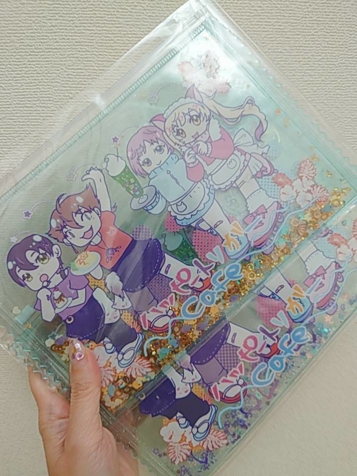 ハピトリカフェシャカシャカポーチ