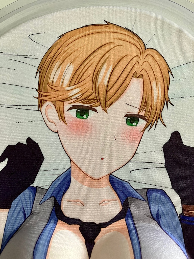 ルーク♀おっぱいマウスパッド