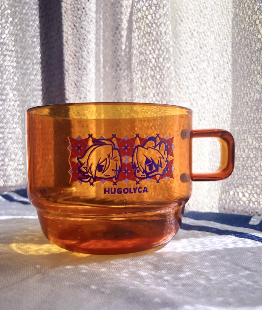 HUGOLYCAグラスカップ