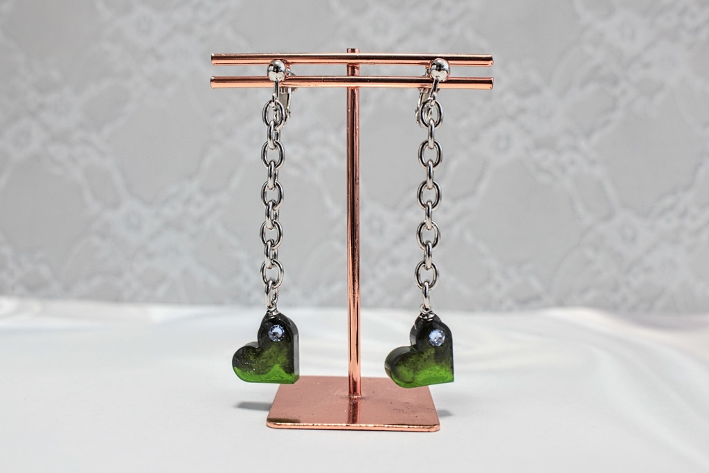 【イヤリング】砂塚あきら