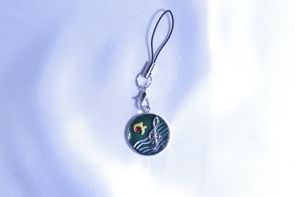 【ストラップ】梅木音葉