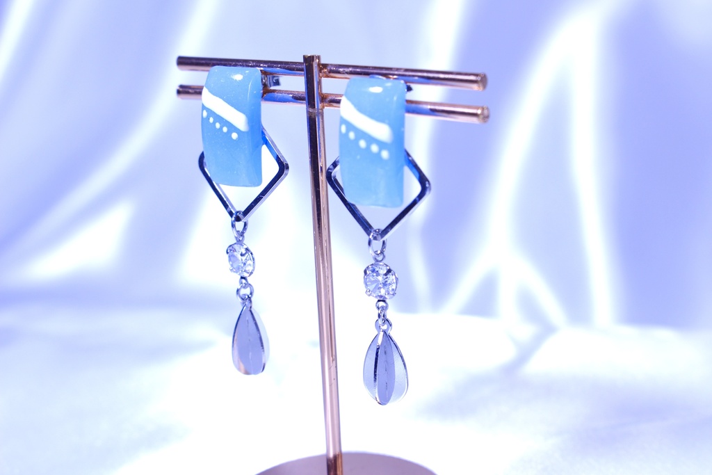 【ピアス】葛城リーリヤ