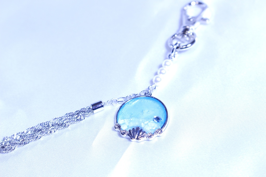 【バッグチャーム】浅利七海