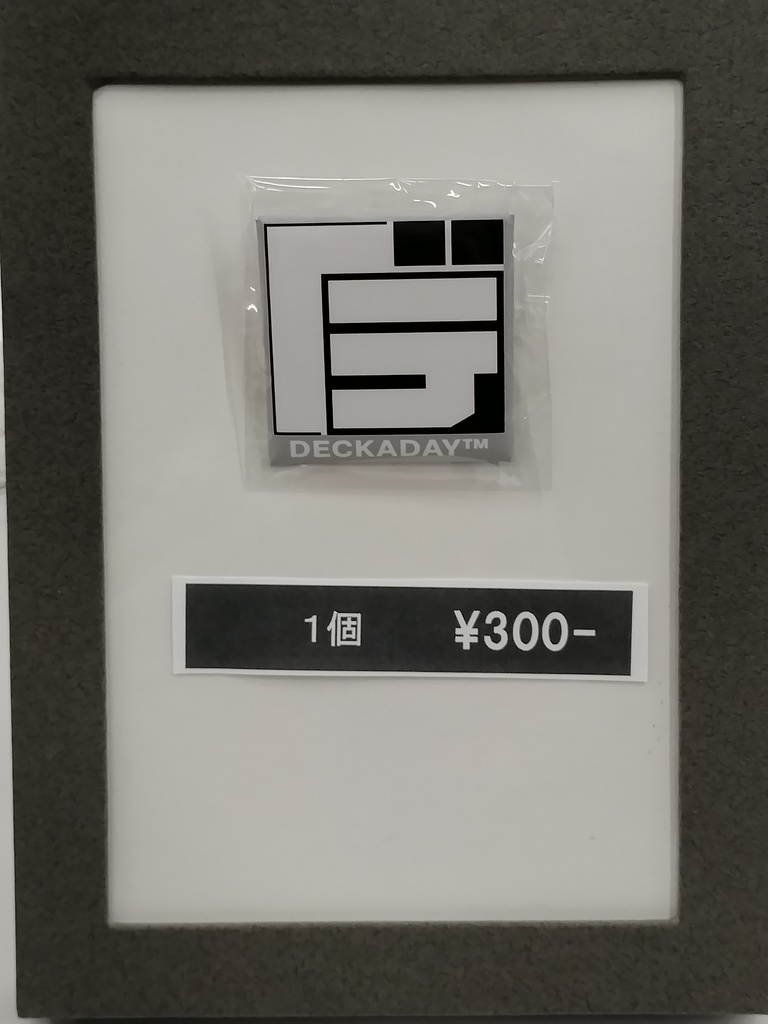 スクエア缶バッジ