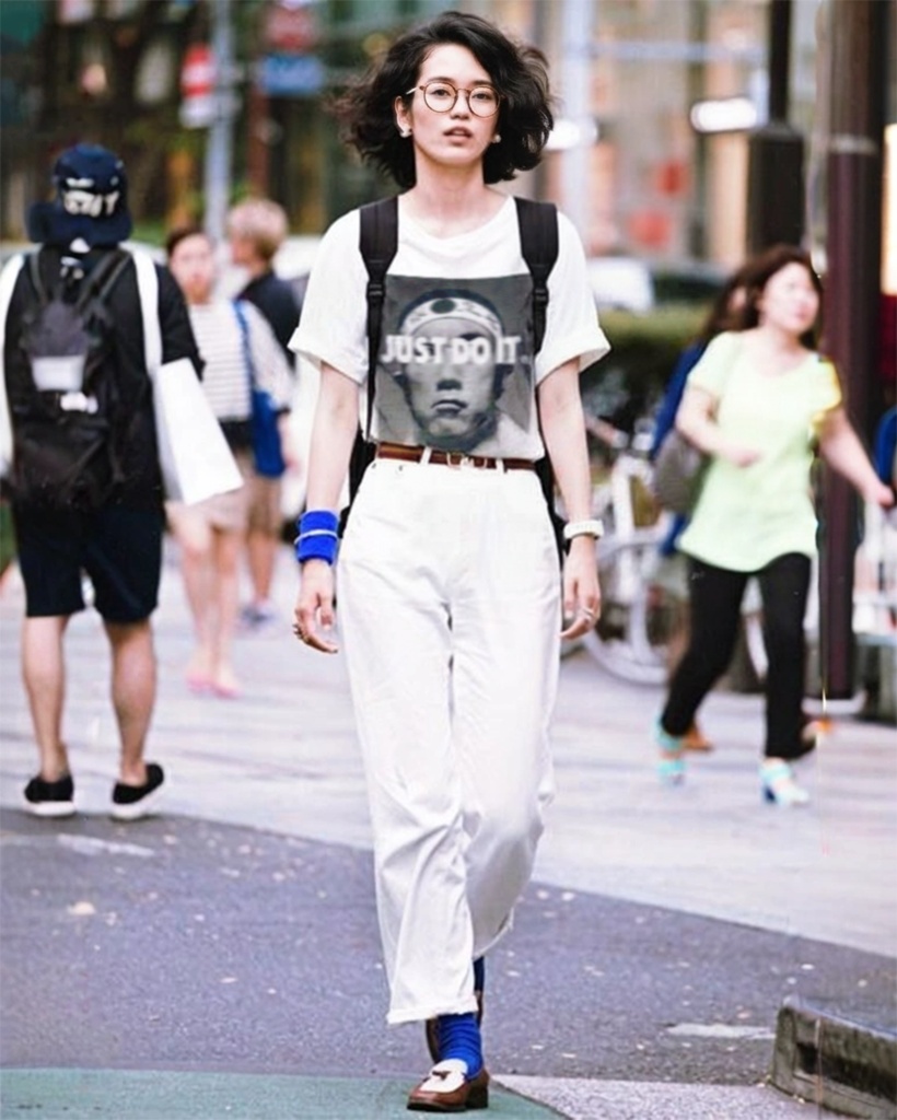 三島由紀夫 "JUST DO IT" ビッグシルエット ホワイト Tシャツ / Yukio Mishima Street Graphic Art Oversized White T-shirts【 by YIKES 】