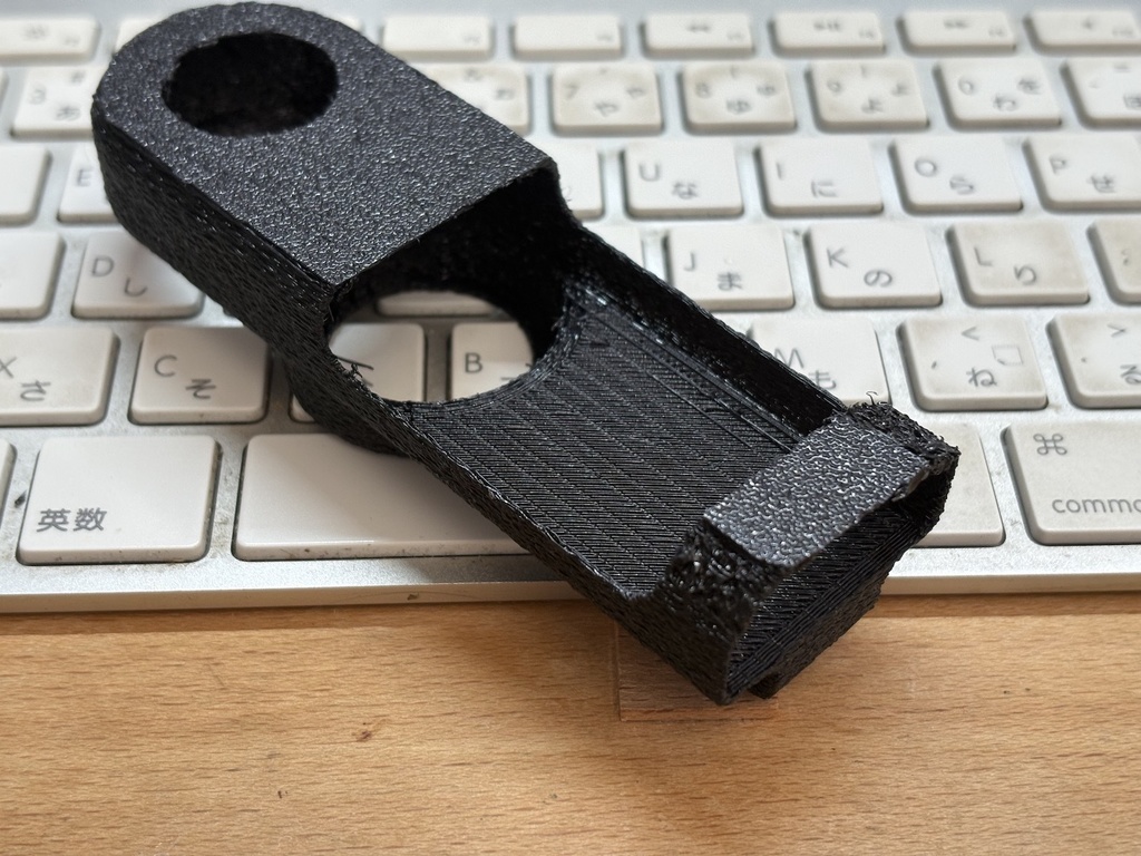 シマノ対応クランクプロテクター一体型AirTagケース(ケイデンスセンサーマウント付き)