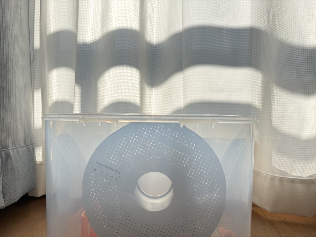 ダイソー密封容器12L(取っ手付き)用フィラメントスプールローラー