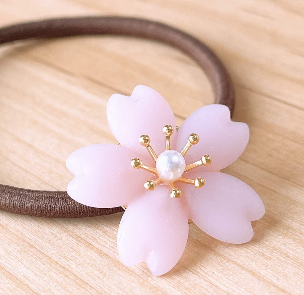 桜のヘアゴム