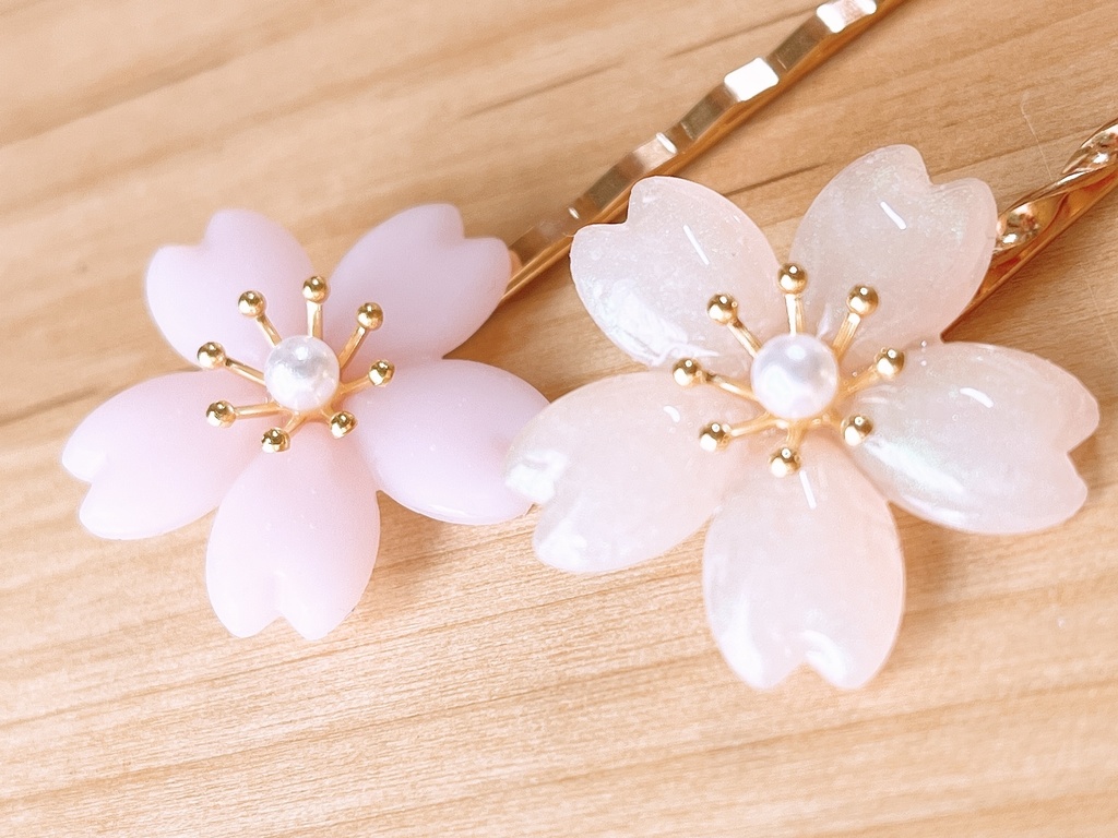 桜のヘアピン
