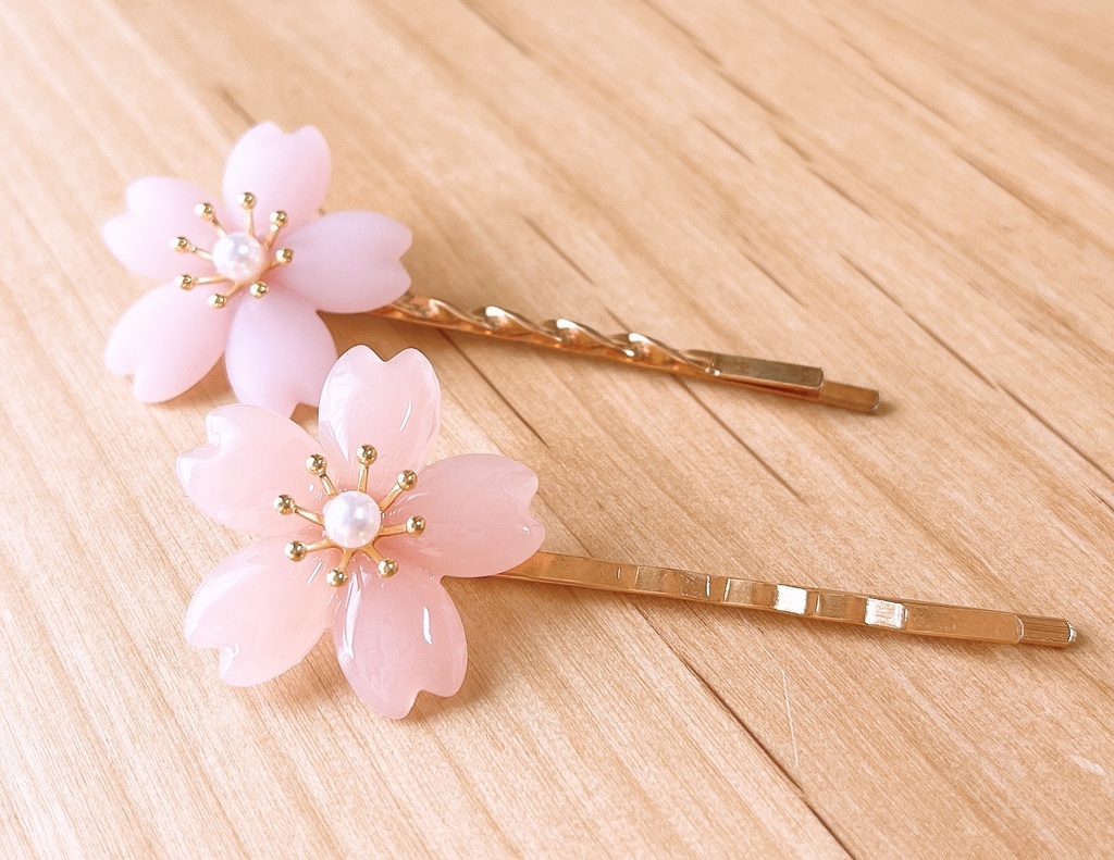 桜のヘアピン