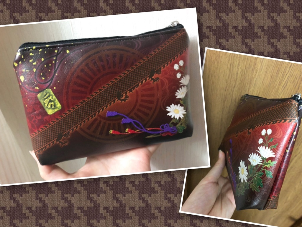 大倶利伽羅イメージポーチ