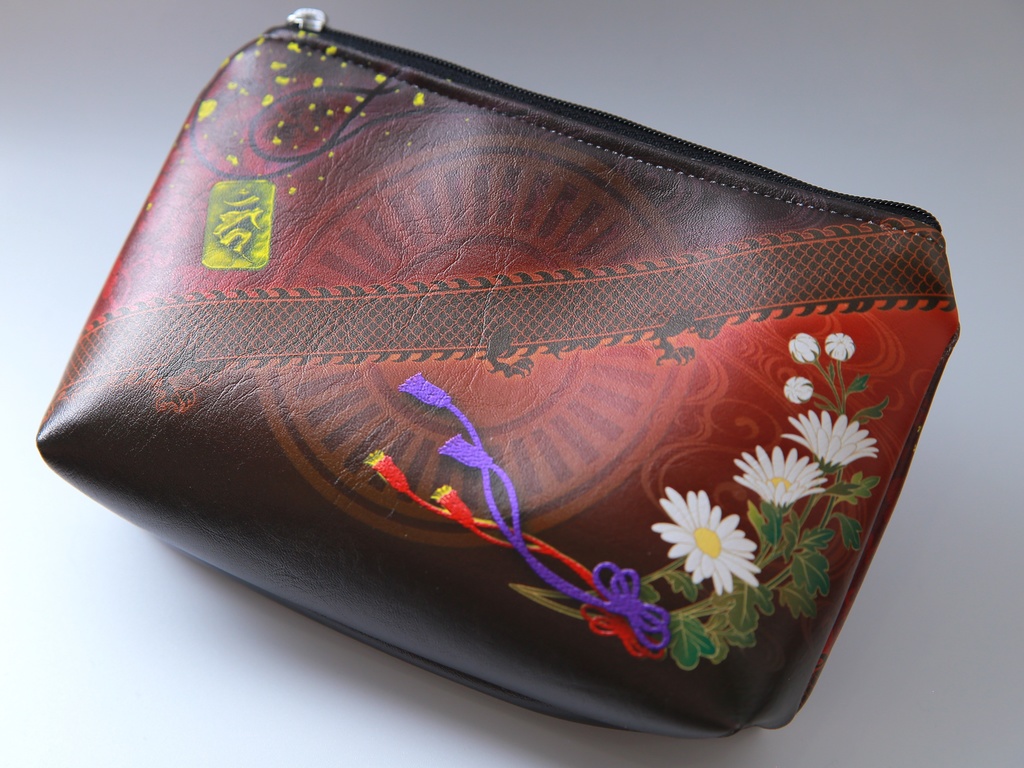 大倶利伽羅イメージポーチ