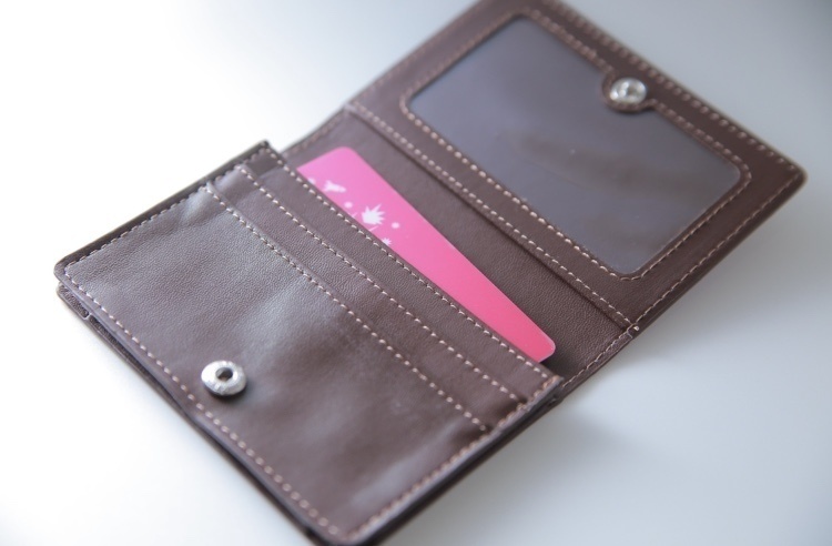 小狐丸イメージパスケース