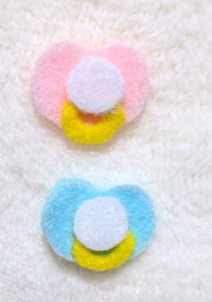 ぬい用おしゃぶり 全2色