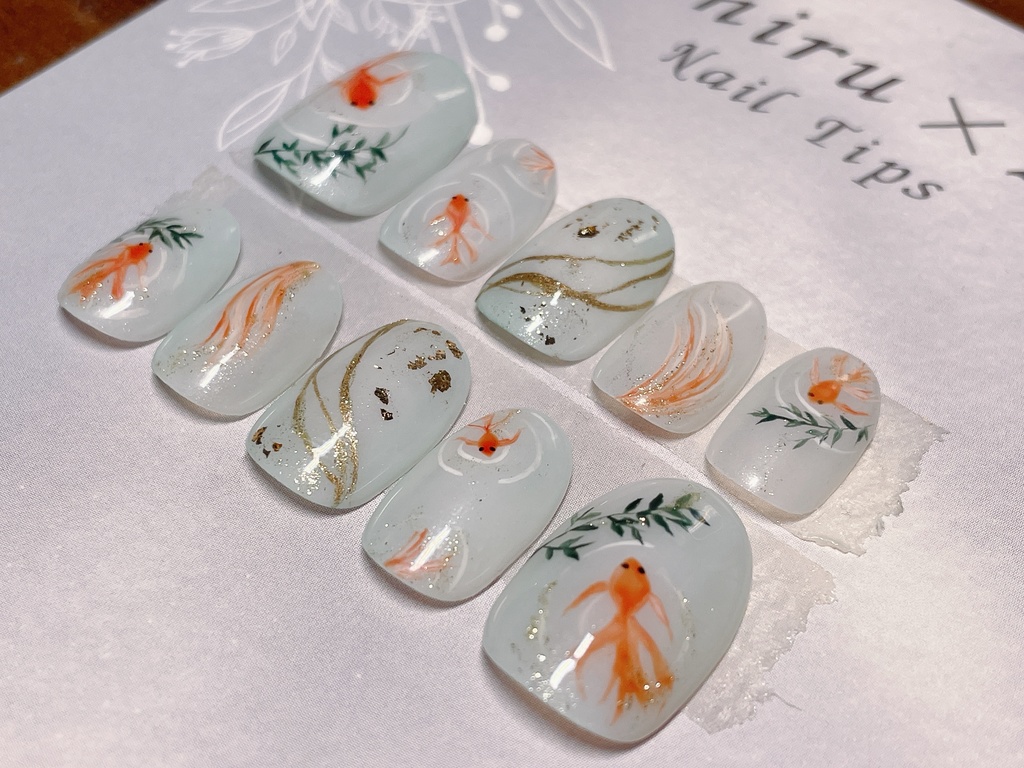 【和風ネイルチップ】金魚の夢