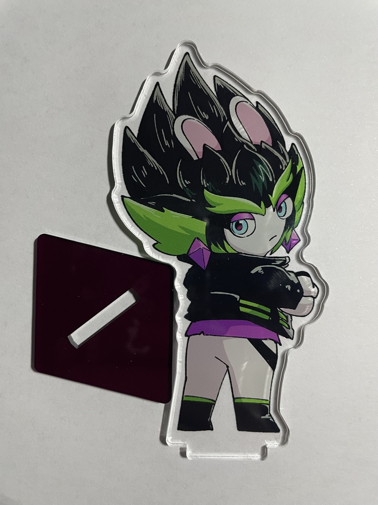 エッジのアクリルスタンド