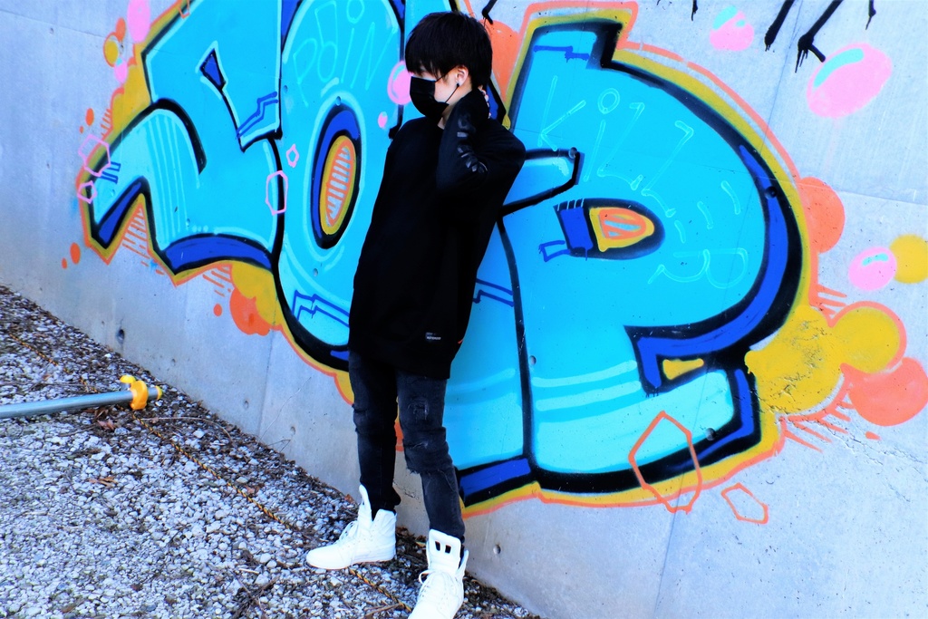 TRIPLE LOGO SWEATSHIRT