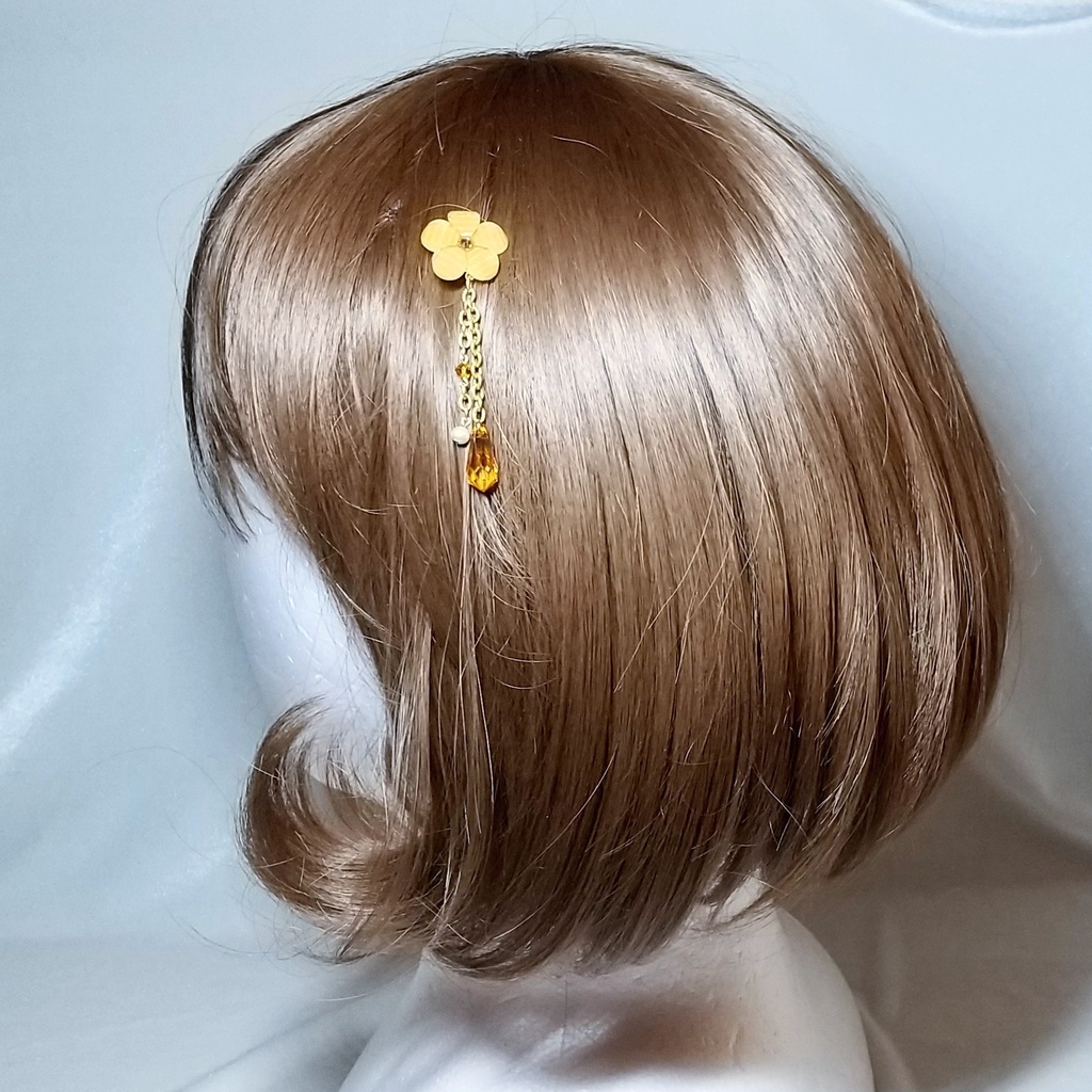 アンバーカラーのフラワーピン【受注生産】