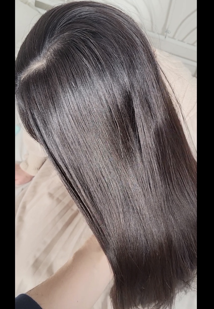 髪を触られて手櫛で遊ばれる🤍（接写）