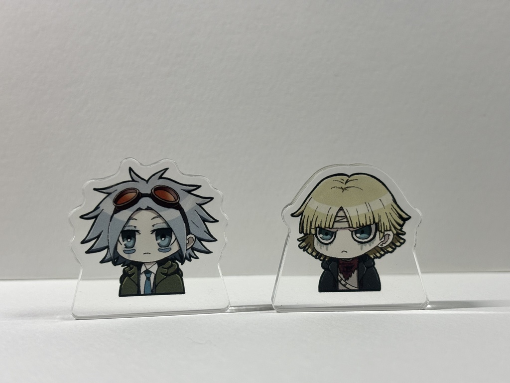 自立ミニアクリルスタンド