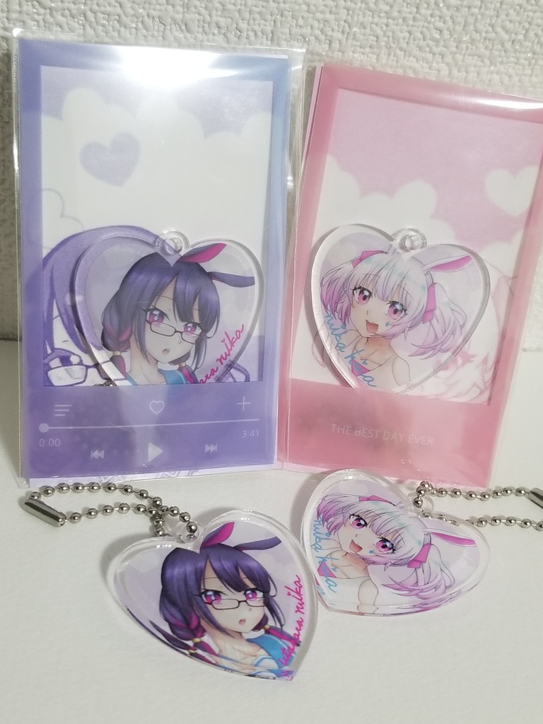 うさみみひなるいか ハートアクリルキーホルダー