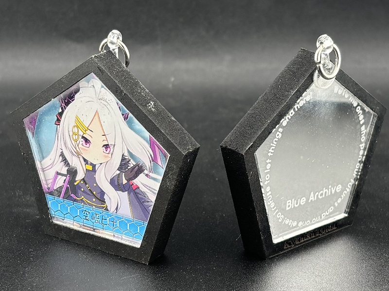 積層アクリルアクセサリ　空崎ヒナ