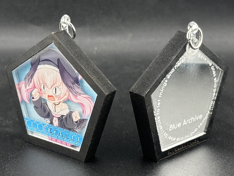 積層アクリルアクセサリ　下江コハル