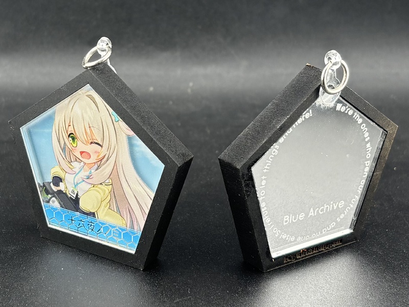 積層アクリルアクセサリ　十六夜ノノミ