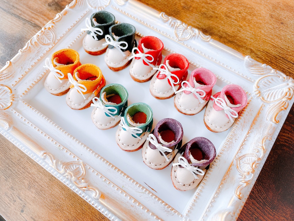 キャンバススニーカー