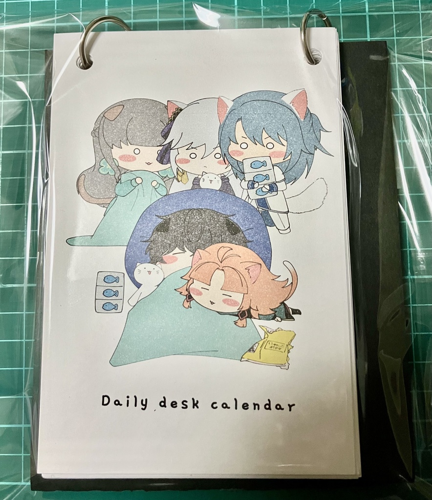 エマエマにゃんこ卓上カレンダー