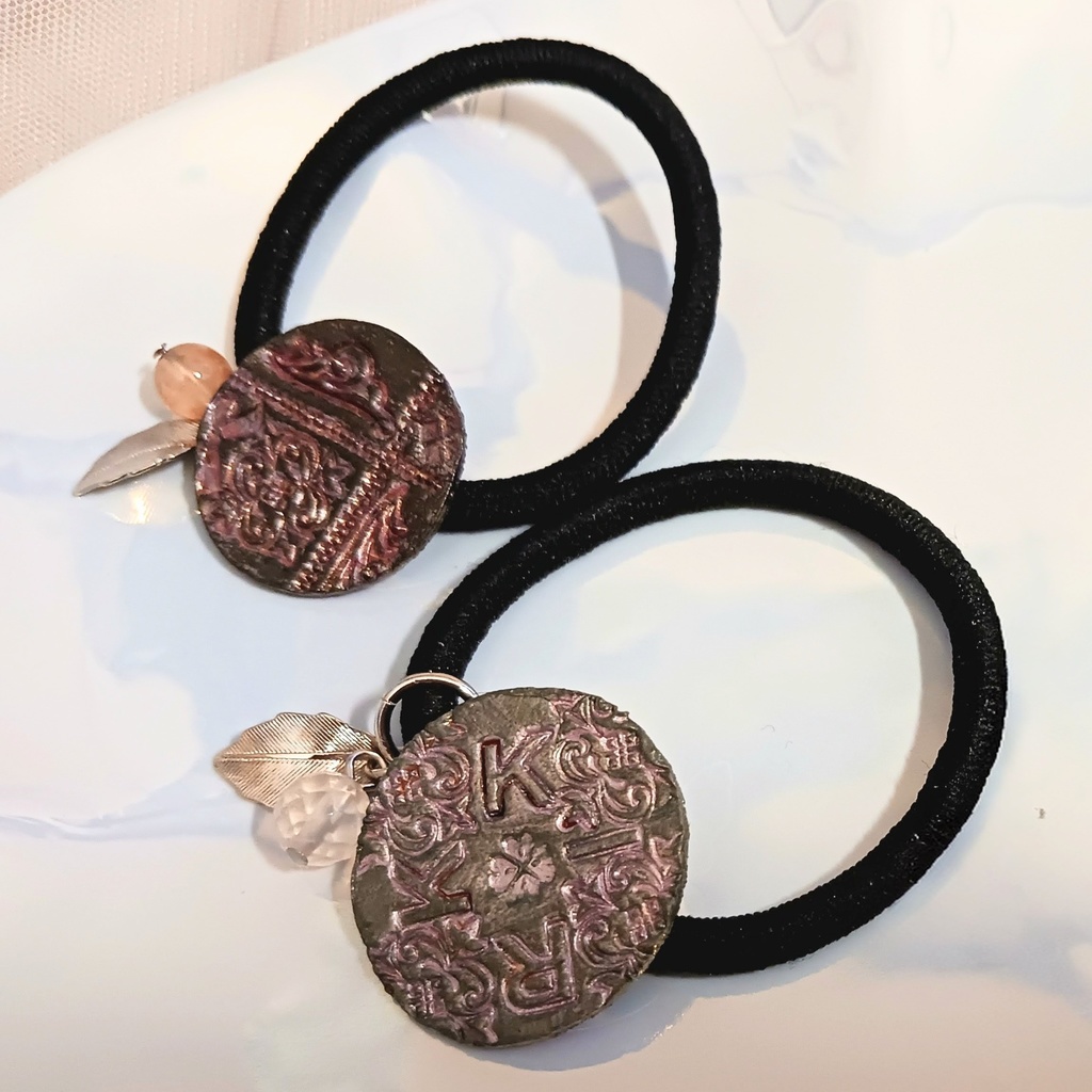 カカイル概念ヘアゴム【彩刻革】