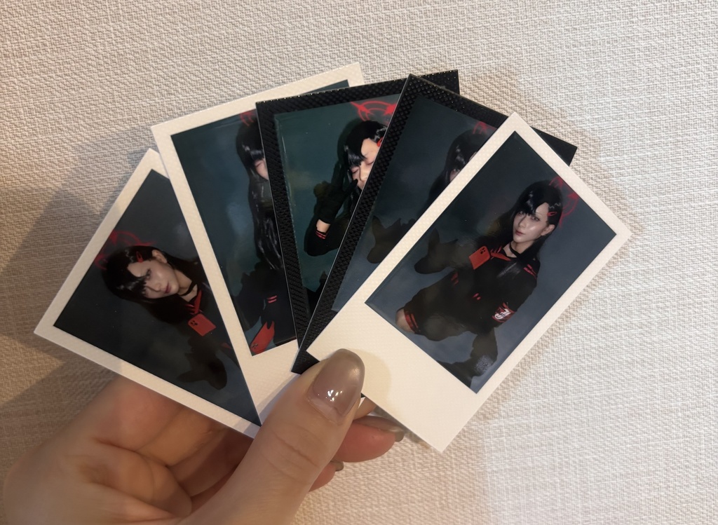 仲正イチカ チェキ風ポラロイドカード