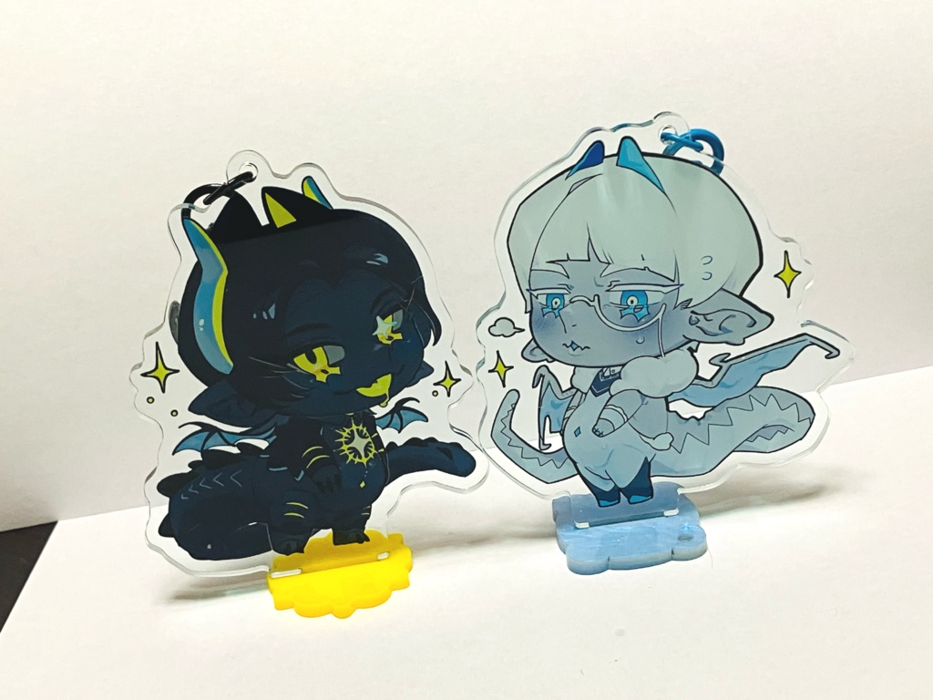 ドラゴニアン アクリルスタンド兼キーホルダー(土台・カン無し)