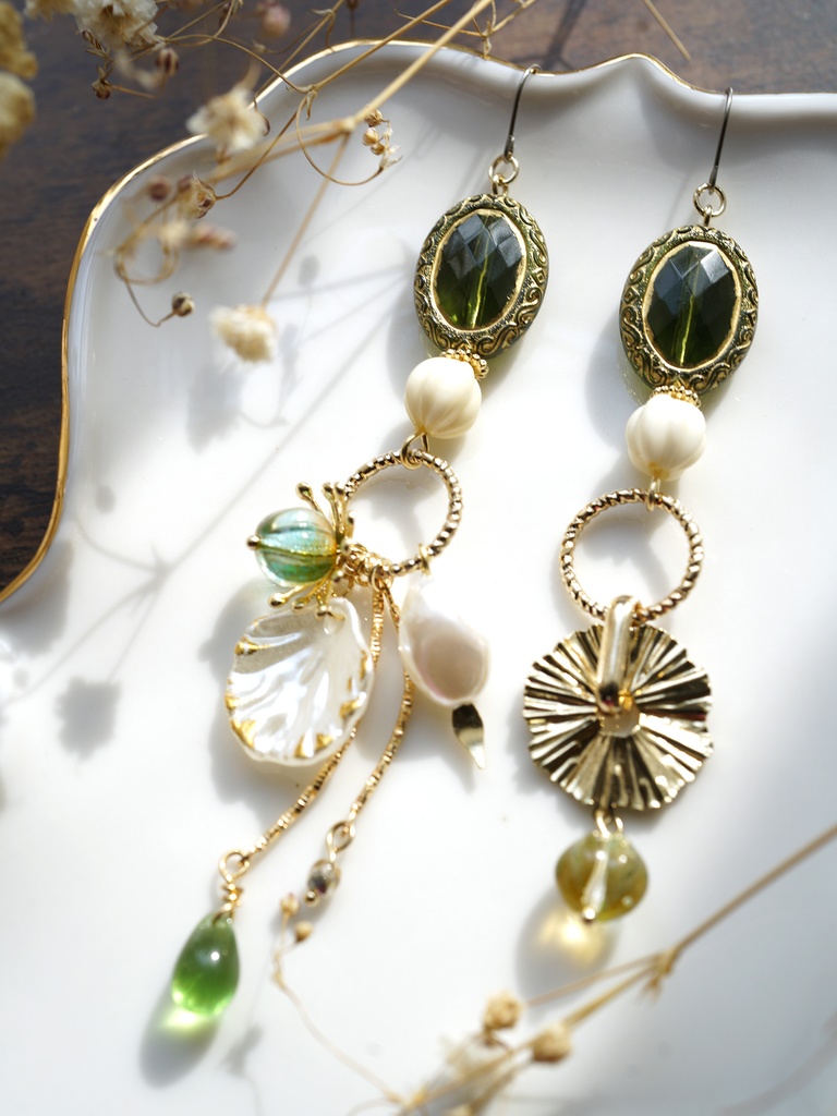 まほやく ルチル イメージピアス・イヤリング