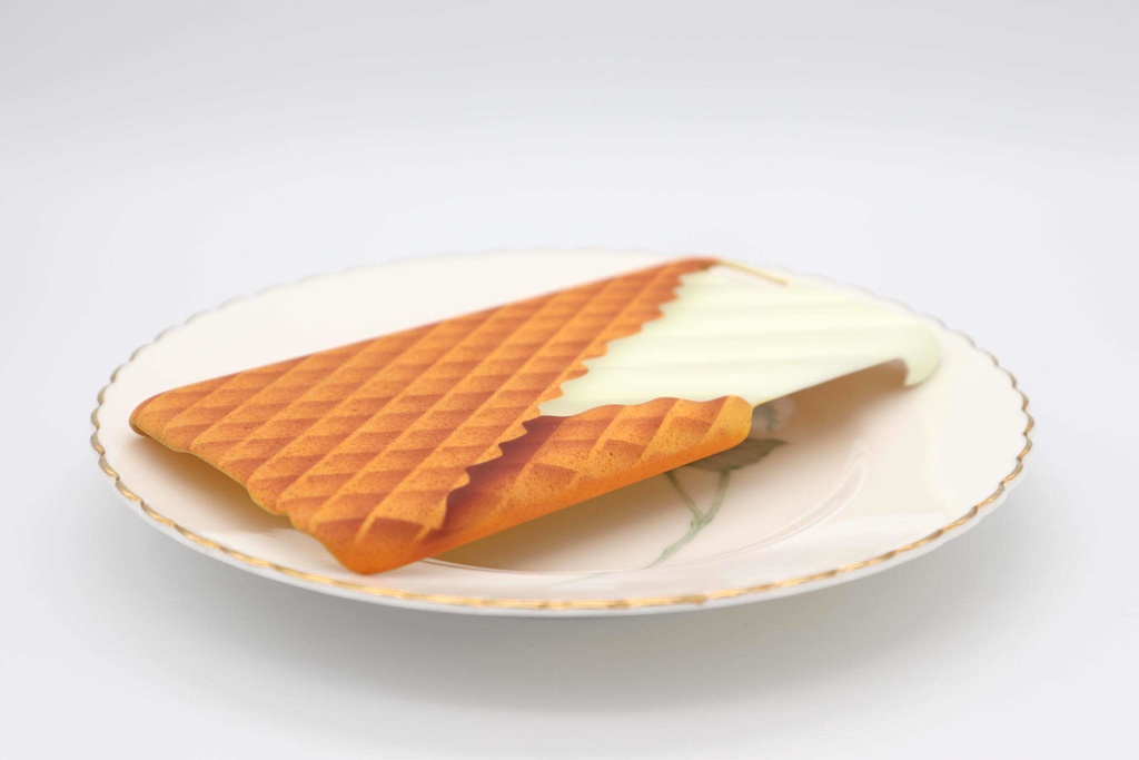 ソフトクリームのスマホケース