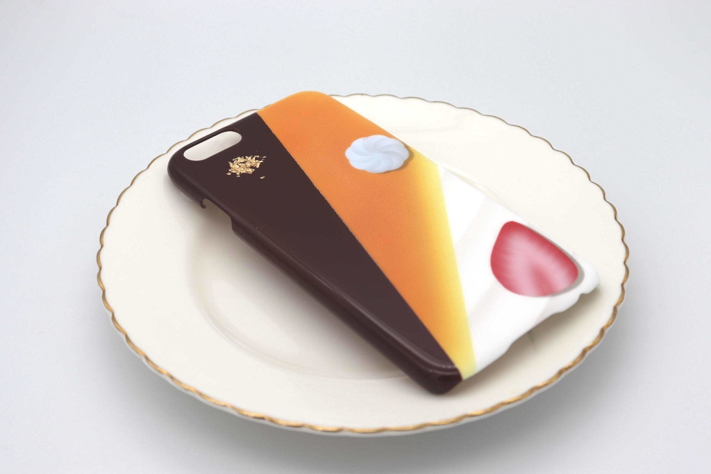3種ケーキのスマホケース