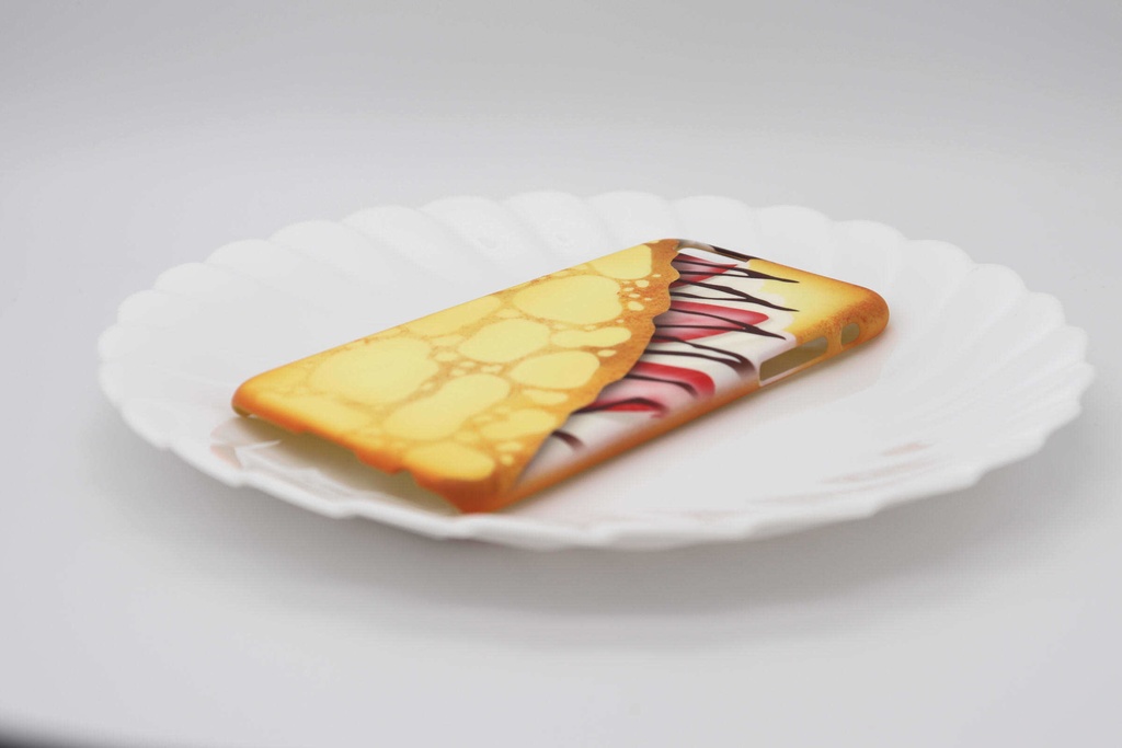 いちごクレープのスマホケース