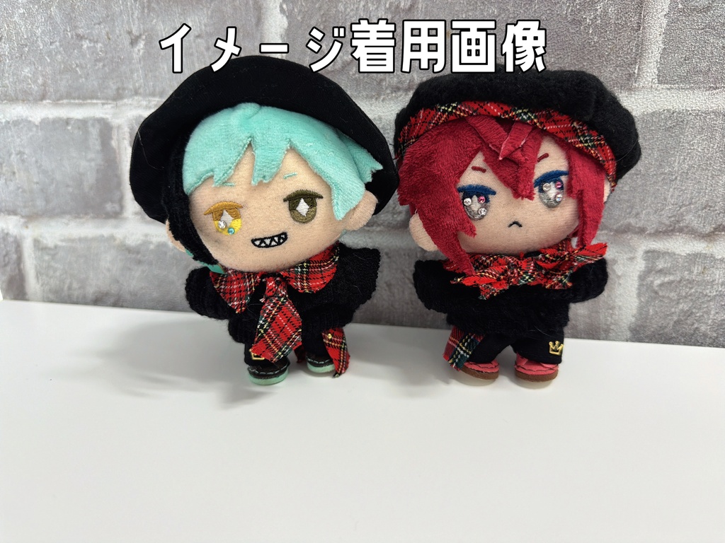 赤チェックニット