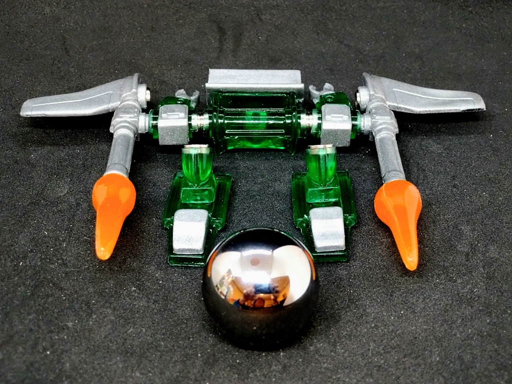 マグネハロボー マグダマ