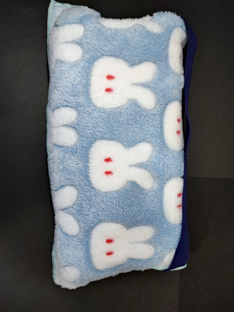 うさぎ柄マイクロファイバーミニ低反発クッション